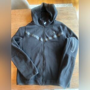 Youth xl Nike tech zip up hoodie. Good condition